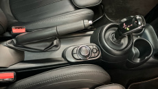 MINI Hatchback 2.0 Cooper S Exclusive 5dr Petrol Hatchback